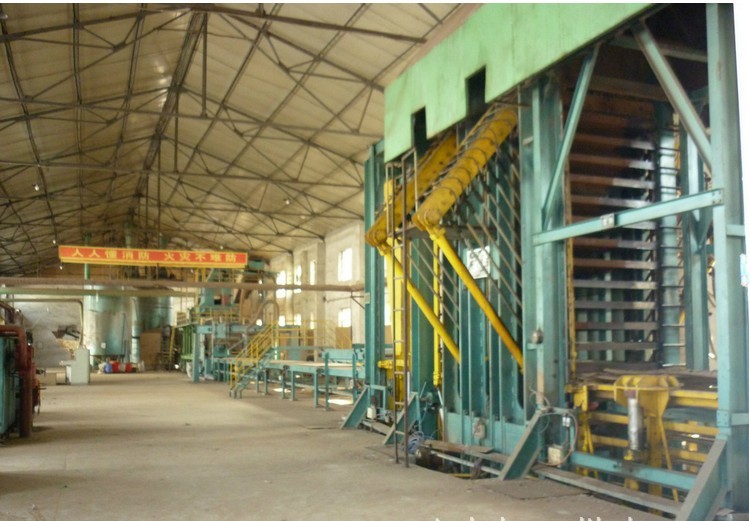 8成新3-5萬(wàn)立方中纖板生產(chǎn)線(xiàn)